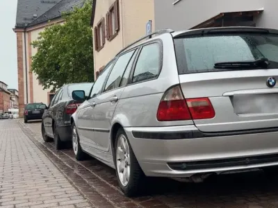 Gebraucht BMW 320 150 PS (110 kW) 2002 Silber Kombi