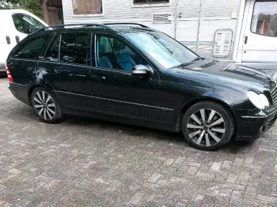 Gebraucht Mercedes C280 231 PS (169 kW) 2006 Schwarz Kombi