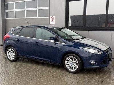 Gebraucht Ford Focus 125 PS (91 kW) 2013 Blau Kombi