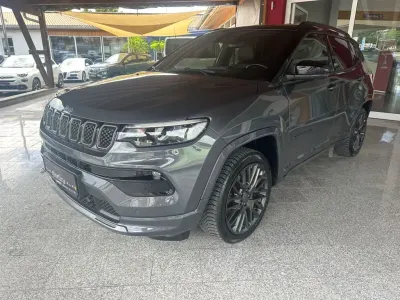 Gebraucht Jeep Compass 179 PS (131 kW) 2022 Grau SUV