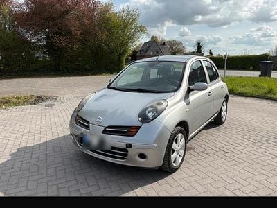 Usata Nissan Micra 65 CV (47 kW) 2005 Argento Utilitaria