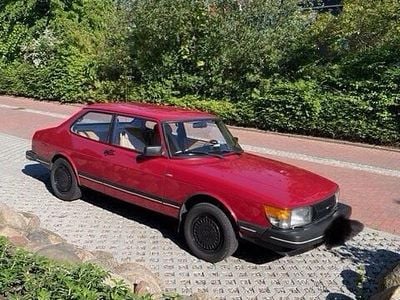 Gebraucht Saab 900 115 PS (84 kW) 1985 Rot Limousine