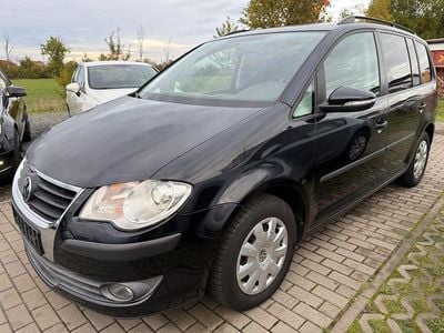 Schwarz Gebraucht 2009 VW Touran Van / Kleinbus | 3.500 € (Fairer Preis)