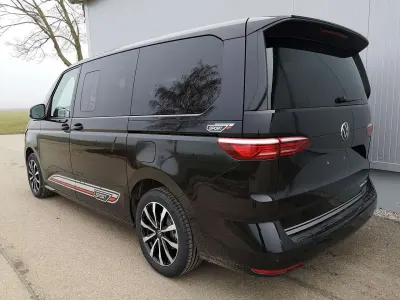 Neu VW Multivan Edition 150 PS (110 kW) 2026 Deepblack perleffekt Van / Kleinbus