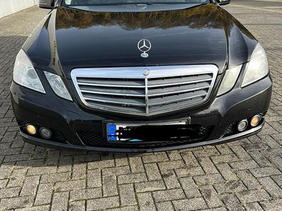 Mercedes E220