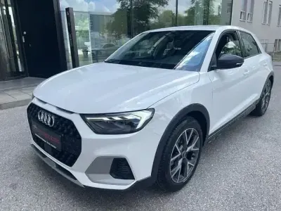 Gebraucht Audi A1 Sport 150 PS (110 kW) 2023 Cortinaweiss SUV