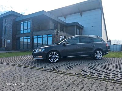Gebraucht VW Passat Business 180 PS (132 kW) 2014 Grau Kombi
