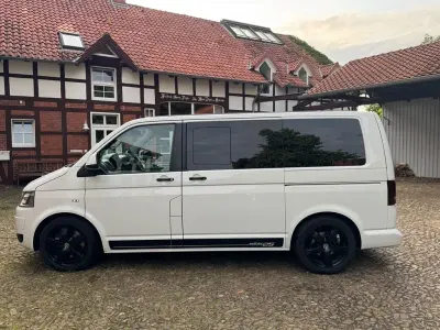 Gebraucht VW Multivan 235 PS (172 kW) 2012 Weiß Van / Kleinbus