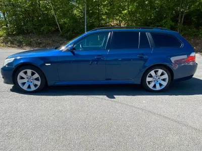 Second-hand BMW 525 Sport Line 192 CP (141 kW) 2004 Albastru Break