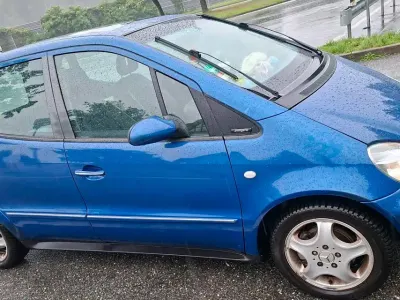Gebraucht Mercedes A160 101 PS (74 kW) 2002 Blau Kleinwagen