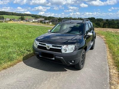 Schwarz Gebraucht 2013 Dacia Duster SUV | 6.900 € (Etwas zu teuer)