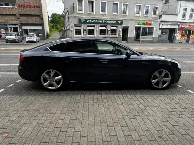 Gebraucht Audi A5 S-Line 204 PS (150 kW) 2014 Blau Coupé