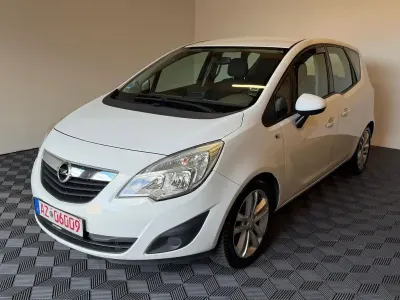 Gebraucht Opel Meriva Edition 140 PS (102 kW) 2010 Weiß Van / Kleinbus