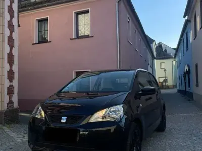 Gebraucht Seat Mii Style 75 PS (55 kW) 2013 Schwarz Kleinwagen