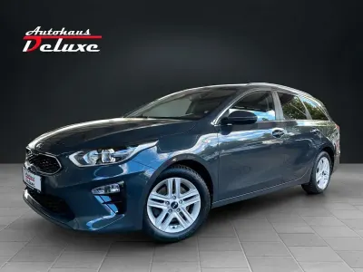 Gebraucht Kia Ceed Vision 140 PS (102 kW) 2021 Grau Kleinwagen