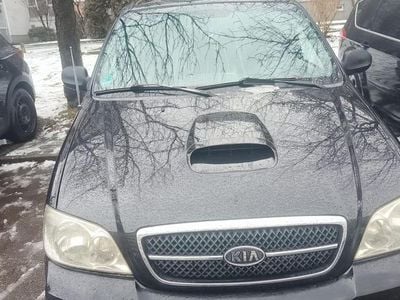 Gebraucht Kia Carnival 144 PS (105 kW) 2006 Schwarz Van / Kleinbus