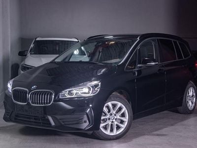 Gebraucht BMW 218 Gran Tourer Advantage 150 PS (110 kW) 2022 Schwarz Van / Kleinbus