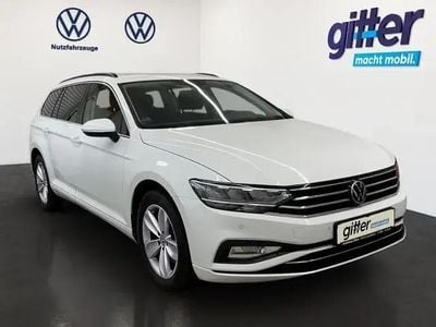 Gletscherweiß metallic Gebraucht 2024 VW Passat Business Kombi | 29.849 € (Superpreis)