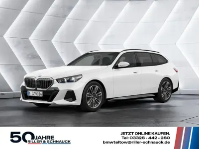 Neu BMW 520 M Sport 208 PS (152 kW) 2026 Alpinweiss iii Kombi