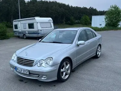 Brugt Mercedes C200 Elegance 163 HK (119 kW) 2005 Sølv Sedan