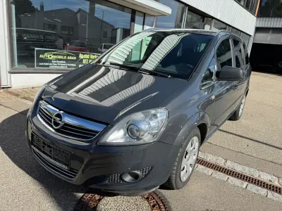 Gebraucht Opel Zafira 125 PS (91 kW) 2013 Grau Van / Kleinbus