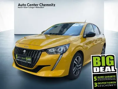 Usata Peugeot 208 Allure 101 CV (74 kW) 2023 Giallo Utilitaria