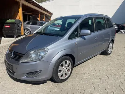 Gebraucht Opel Zafira Edition 140 PS (102 kW) 2011 Grau Van / Kleinbus