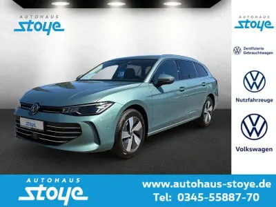 Gebraucht VW Passat IQ Drive 150 PS (110 kW) 2025 Blau Kombi