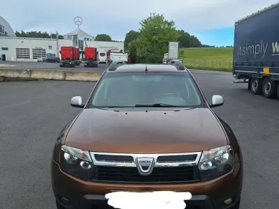 Gebraucht Dacia Duster 110 PS (80 kW) 2011 Gold SUV