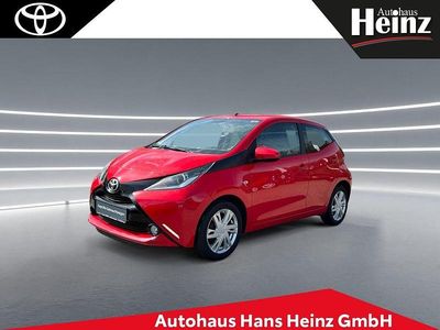 Gebraucht Toyota Aygo Business Edition 69 PS (50 kW) 2016 Vulcanorot Kleinwagen