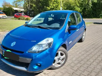 Usata Renault Clio II 75 CV (55 kW) 2009 Blu Utilitaria
