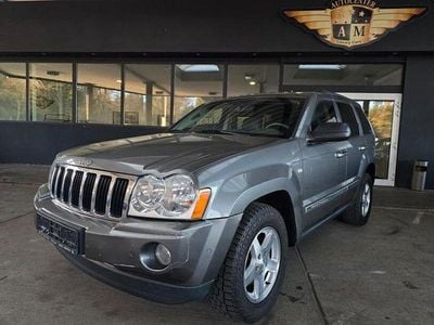 Grau Gebraucht 2007 Jeep Grand Cherokee Limited SUV | 5.450 € (Teuer)
