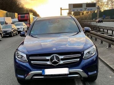 Blau Gebraucht 2018 Mercedes GLC350 AMG line SUV | 22.490 € (Superpreis)