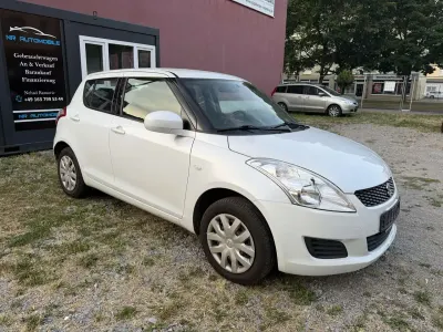 Gebraucht Suzuki Swift Club 94 PS (69 kW) 2011 Weiß Kleinwagen