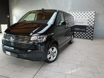 Usata VW Multivan 204 CV (150 kW) 2022 Nero Monovolume