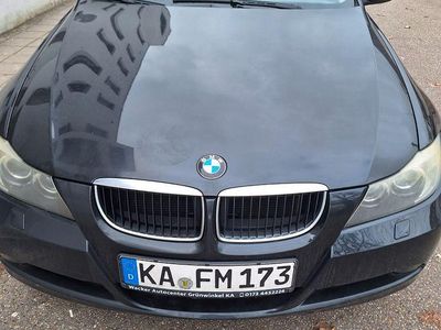 Schwarz Gebraucht 2008 BMW 318 Limousine | 3.400 € (Guter Preis)
