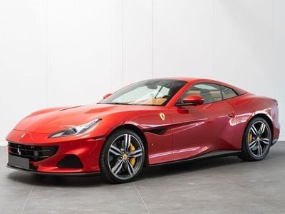Gebraucht Ferrari Portofino 620 PS (456 kW) 2023 Rot Cabrio