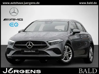 Gebraucht Mercedes A180 Progressive 136 PS (100 kW) 2025 Grau metalliclack mountaingrau Limousine