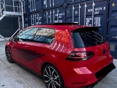 Rot Gebraucht 2018 VW Golf VII GTI Kleinwagen | 14.490 € (Superpreis)