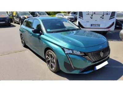 Gebraucht Peugeot 308 SW Allure 181 PS (133 kW) 2022 Blau Kombi