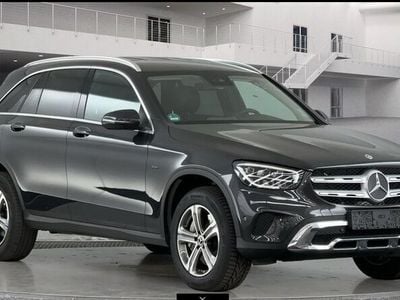 Mercedes GLC300e