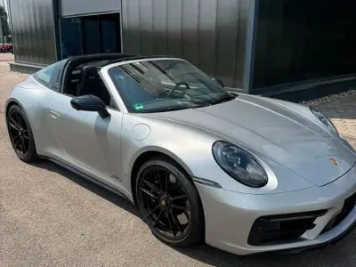 Gebraucht Porsche 911 Carrera 4 GTS Targa 480 PS (353 kW) 2023 Silber Cabrio