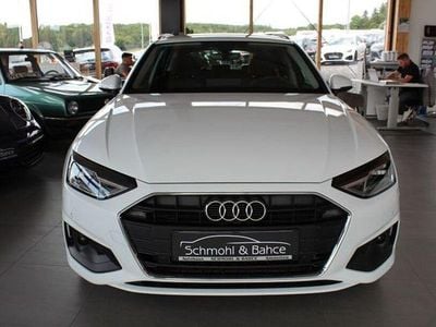 Gebraucht Audi A4 Basis 204 PS (150 kW) 2022 Weiß Kombi