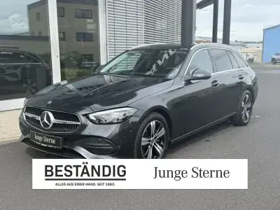 Gebraucht Mercedes C220 Avantgarde 197 PS (144 kW) 2025 Lack graphitgrau (metallic) Kombi