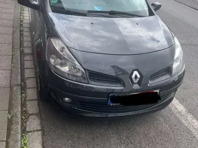 Gebraucht Renault Clio II Initiale 111 PS (81 kW) 2007 Limousine