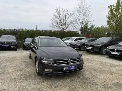 Gebraucht VW Passat Business 150 PS (110 kW) 2020 Mangangrau Kombi