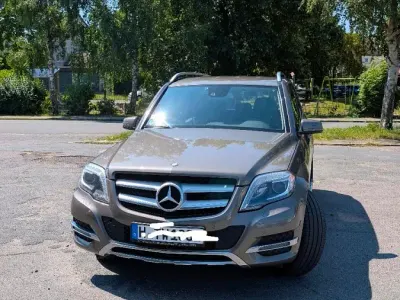 Gebraucht Mercedes GLK250 205 PS (150 kW) 2015 Braun SUV