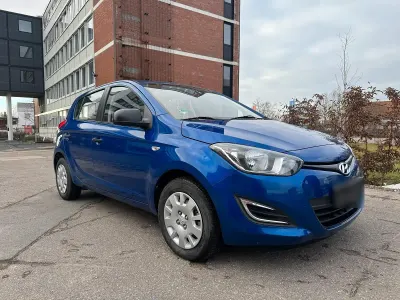 Brugt Hyundai i20 86 HK (63 kW) 2013 Blå Hatchback