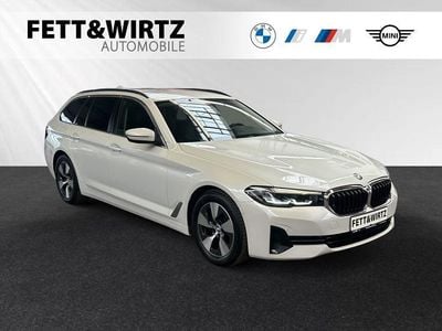 Usado BMW 520 Efficient Dynamics 190 HP (139 kW) 2022 Branco Carrinha
