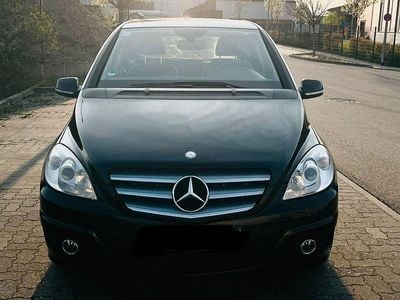 Gebraucht Mercedes B170 116 PS (85 kW) 2008 Schwarz Van / Kleinbus